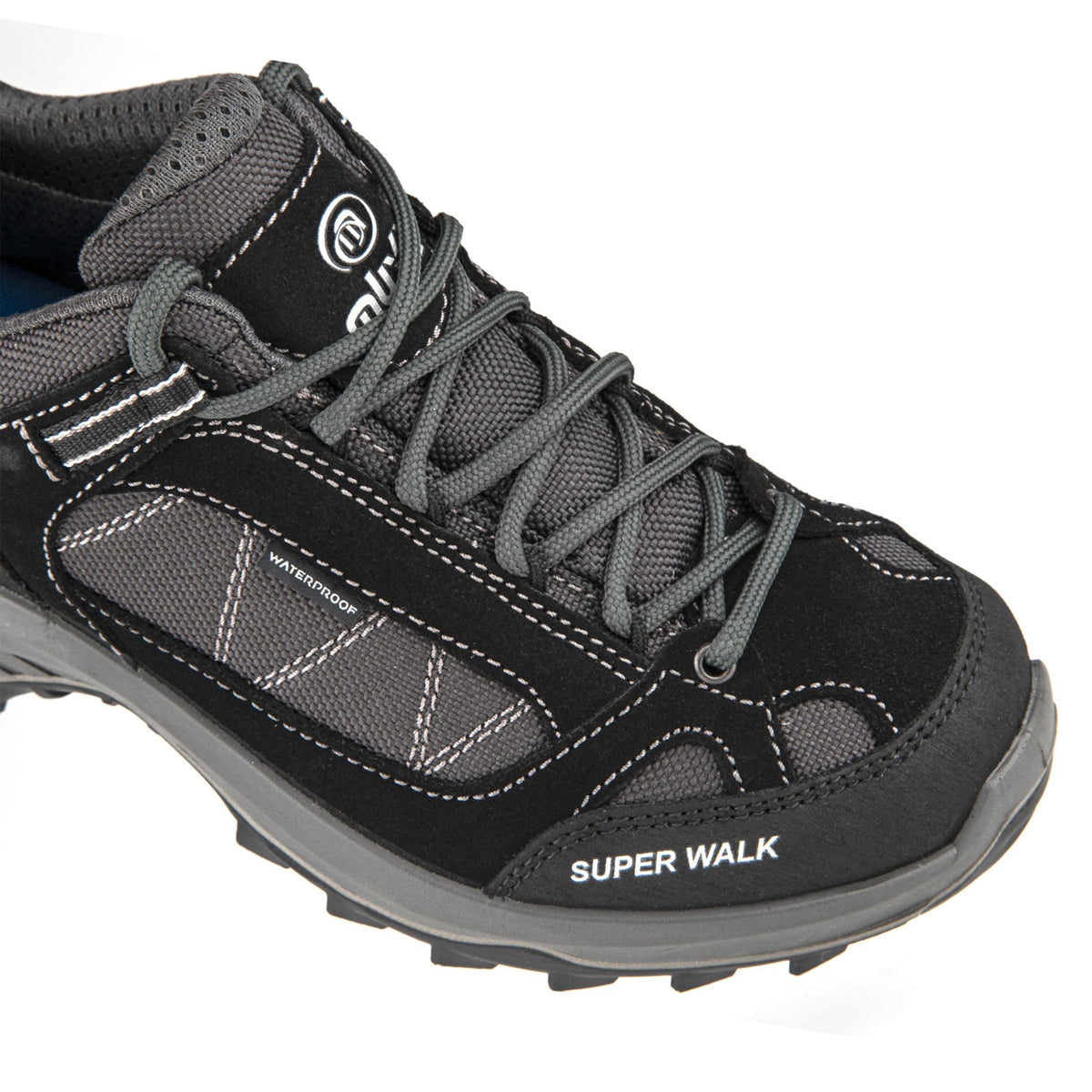 MUYA Hobo siyah kadın ayakkabı, bağcık ve üst yüzey detayı