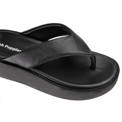 Hush Puppies Bewsa siyah kadın terlik, deri bant dikişleri ve iç tabanın yakın görünümü